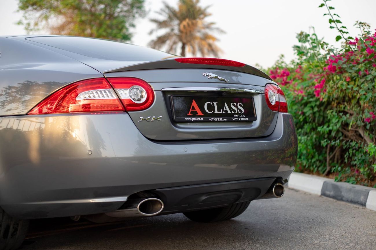 جاكوار XK Engine: 5.0L V8 | Power: 385 HP @ 6,500 RPM | Torque: 380 lb-ft @ 3,500 RPM