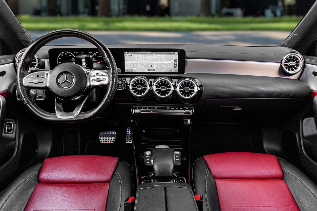 Mercedes Benz CLA250 CLA 250 AMG | 2,742 P.M | 0% Downpayment | 2028 GARGASH WARRANTY!