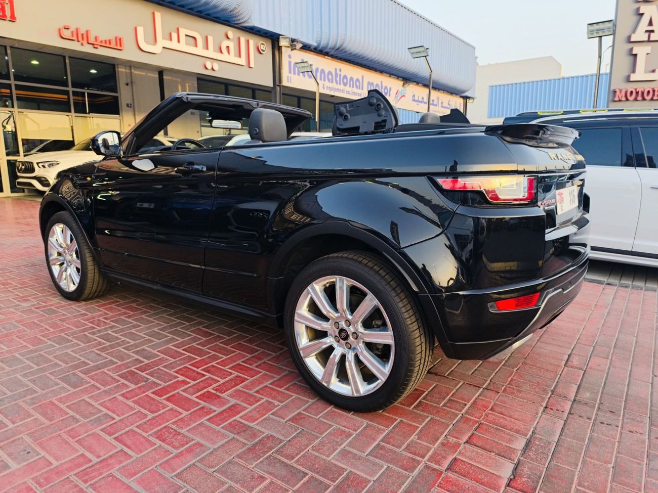 Land Rover Range Rover Evoque Range Rover Evoque HSE Si4 Convertible 2017 – GCC – 110,000 km