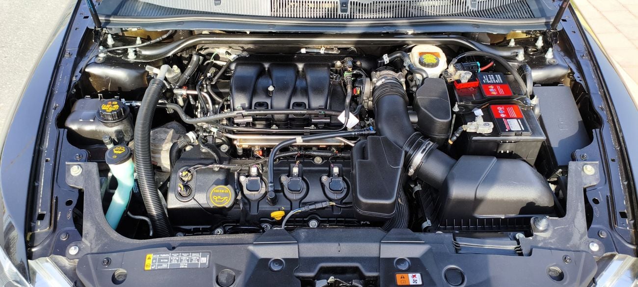 فورد تاونوس ليميتيد