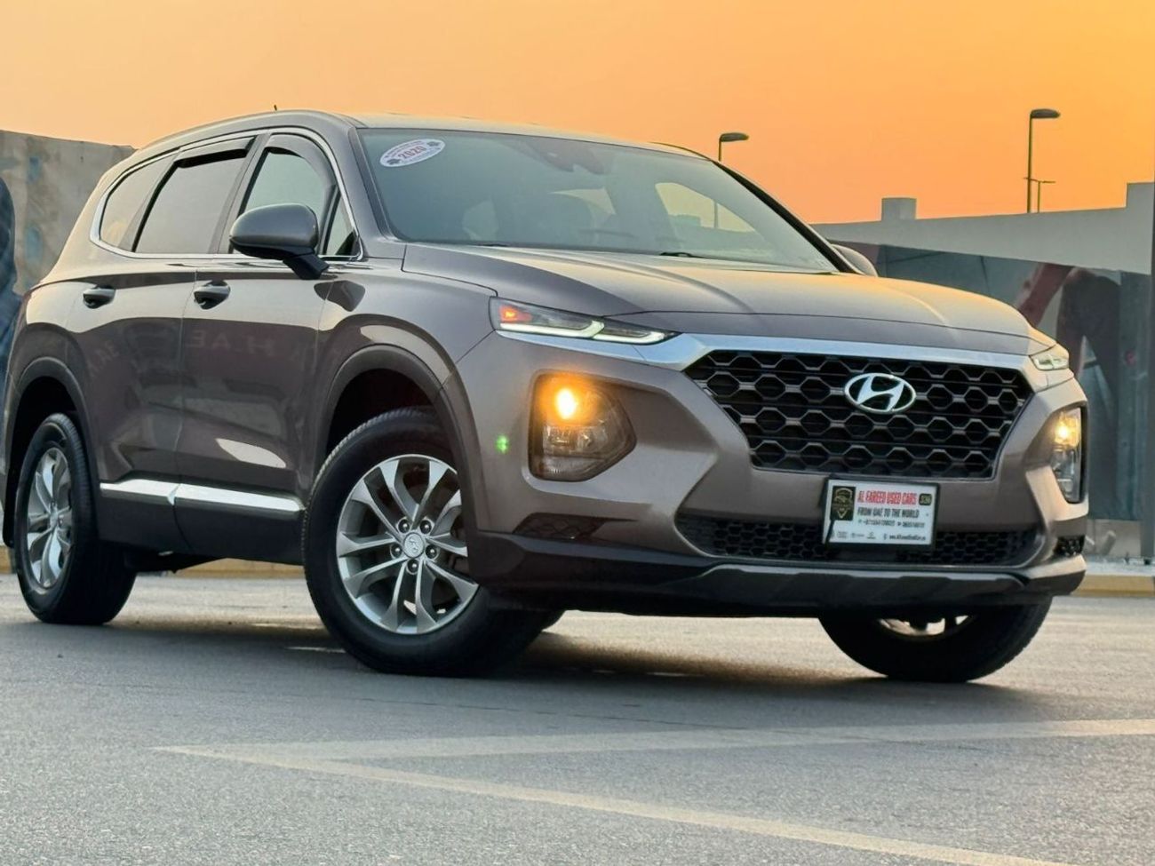 Hyundai Santa Fe GLS 3.5L perfect inside & out