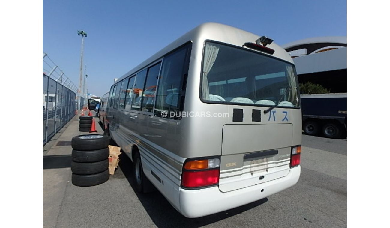 Toyota Coaster 1999