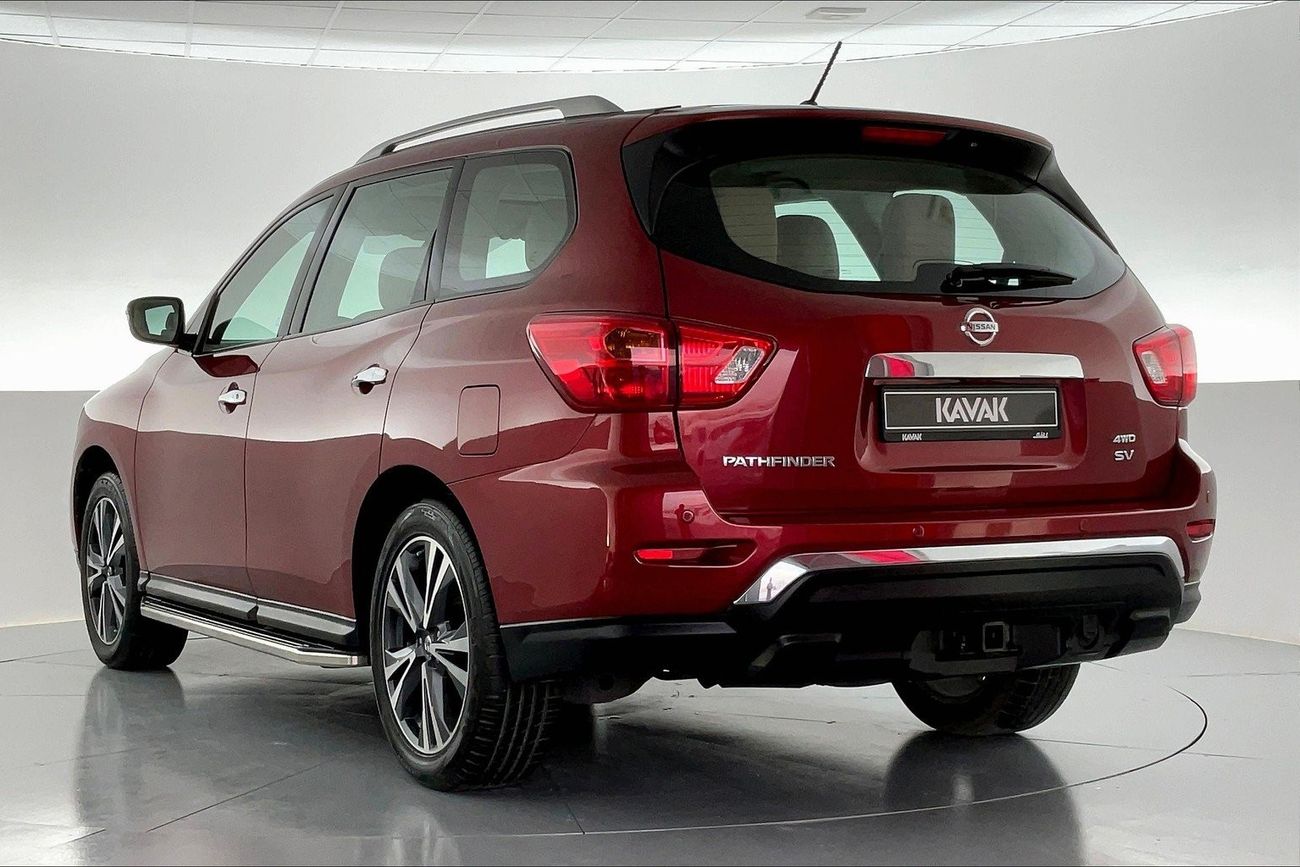 Nissan Pathfinder SV