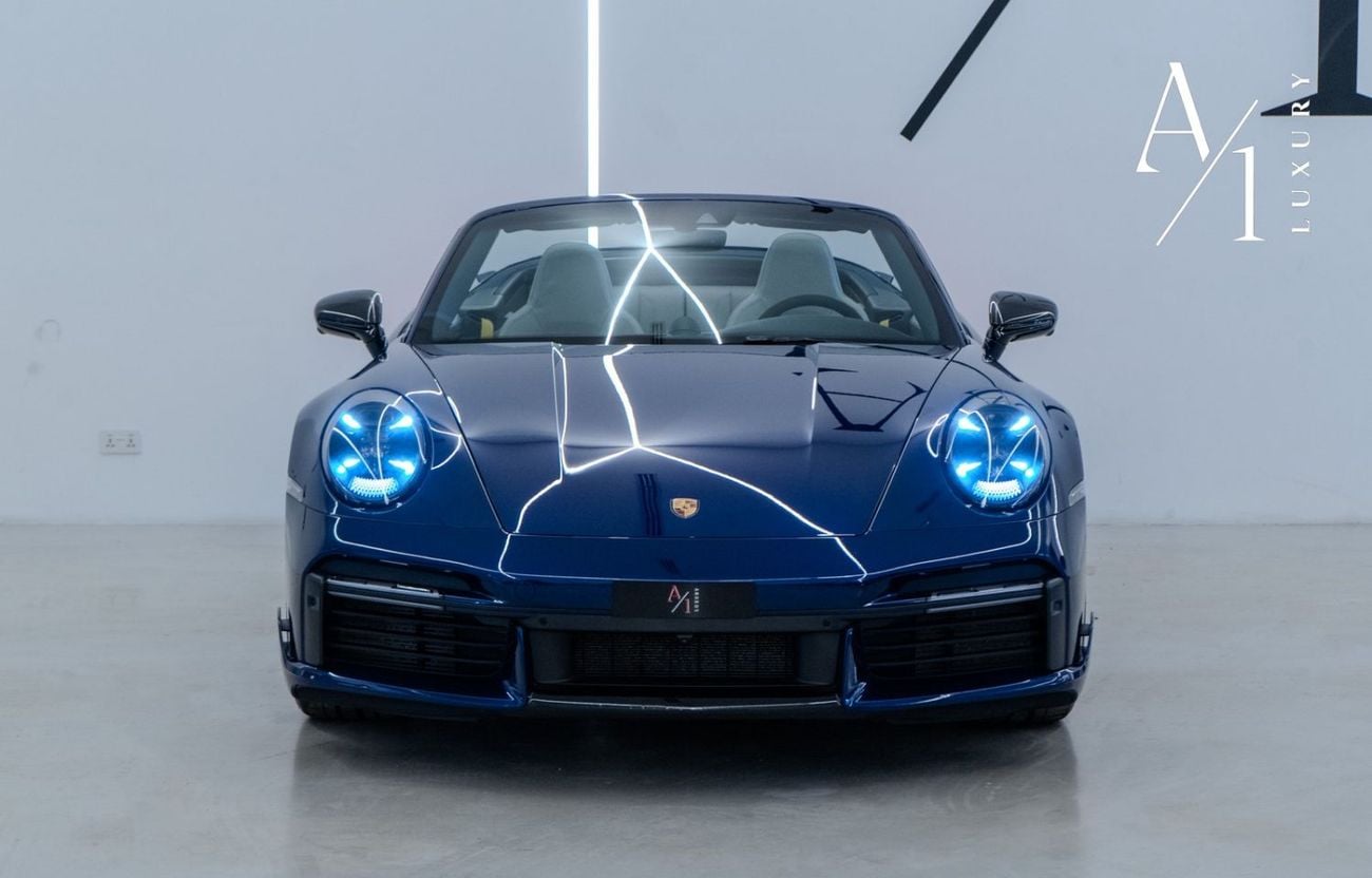 Porsche 911 Turbo S 3.8L (645 HP) Convertible 2022 Porsche 911 Turbo S, Sport Chrono Package, Full Service Histo