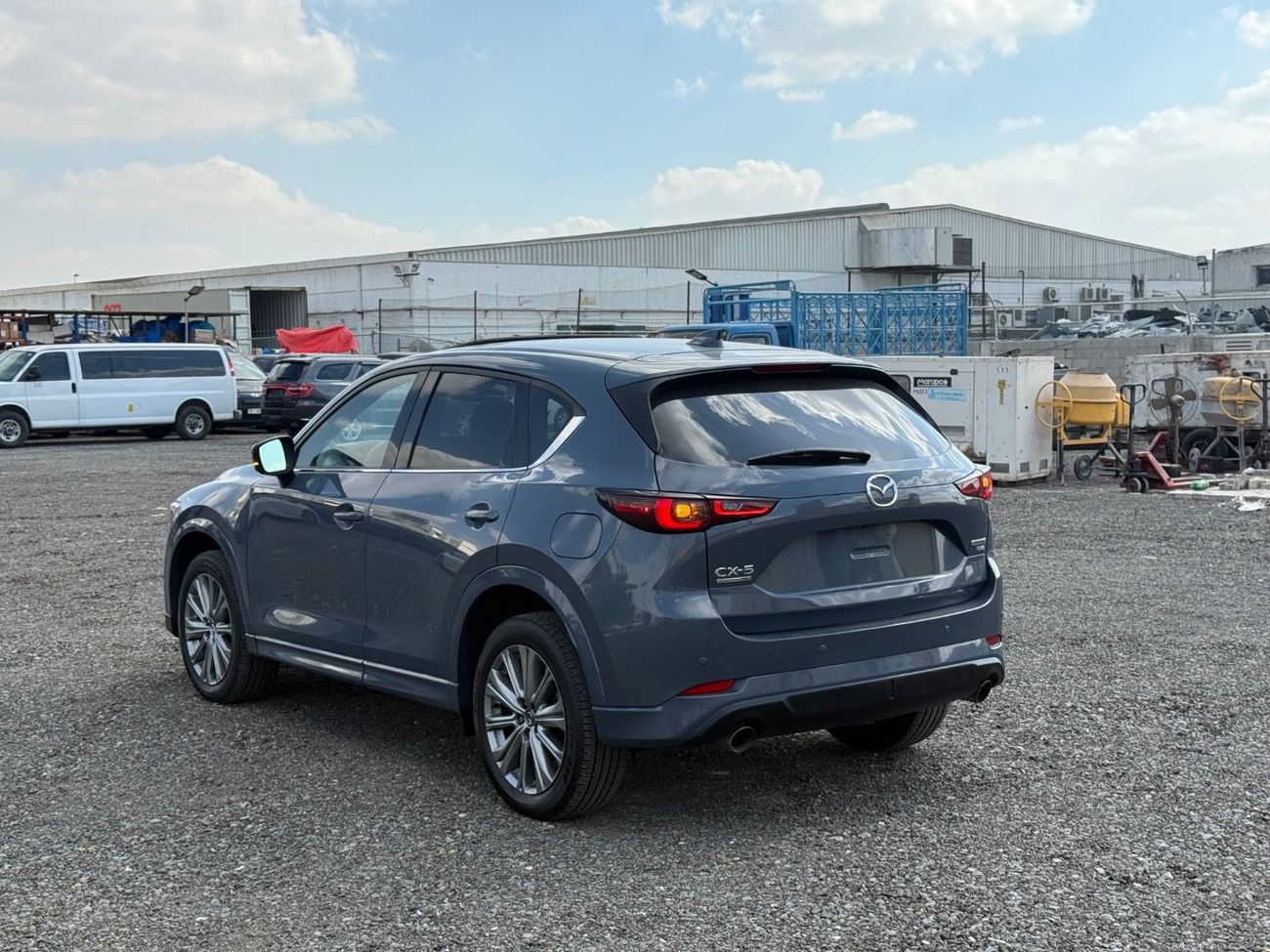 Mazda CX5 2023 SIGNATURE EDITION 2.4 TURBO ENGINE 360 CAMERA TOP OPTION CANADA SPEC