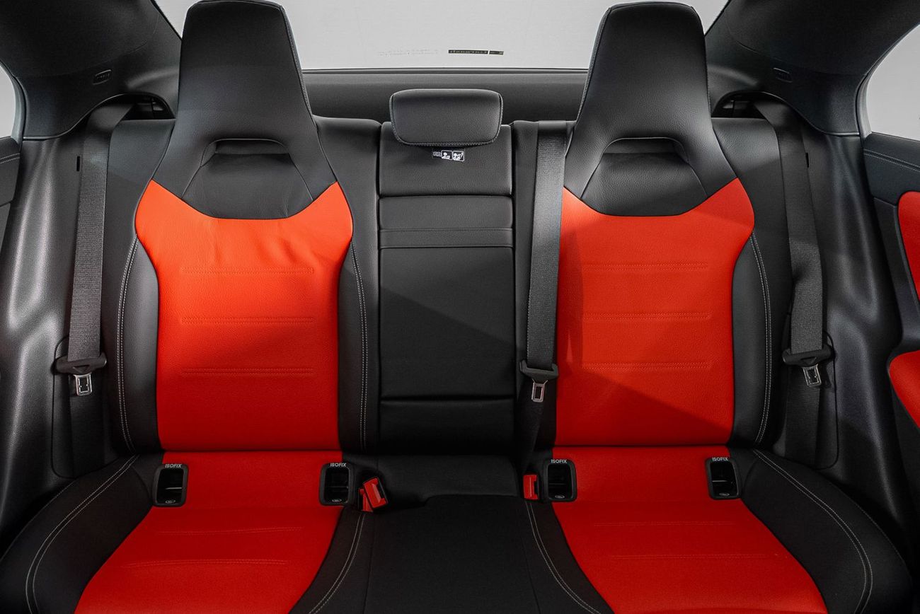 Mercedes-Benz CLA 250 4MATIC