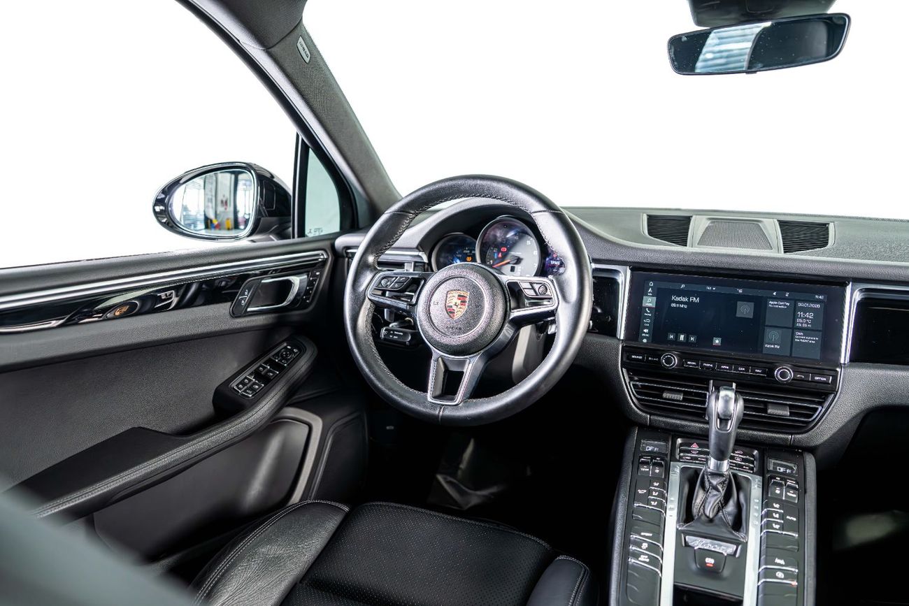 Porsche Macan S 3.0L (340 HP) Black On Black-21 Inch Rims-Red Brake Calipers-Low Mileage