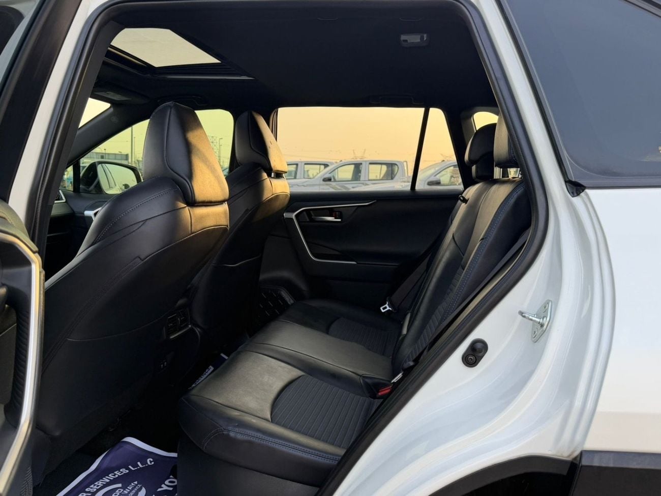 تويوتا راف ٤ 2019 TOYOTA RAV4 XSE Hybrid 4x4 2.5L