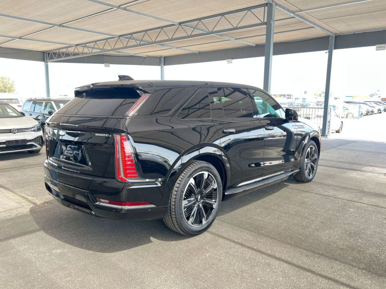 Cadillac Escalade Cadillac Escalade IQ Sports 2