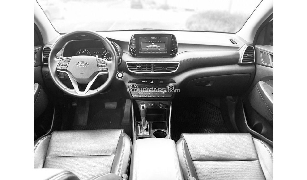 Hyundai Santa Fe GLS Banking facilities without the need for a first payment