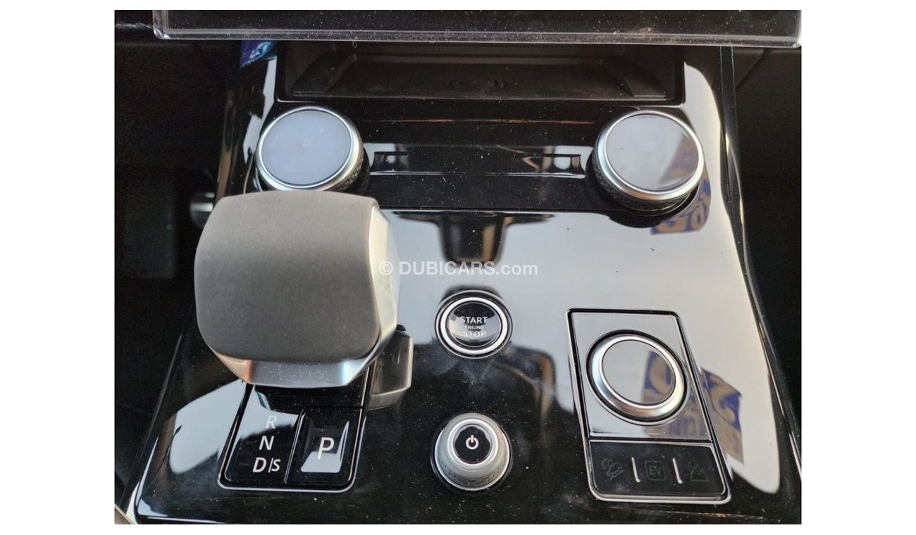 لاند روفر رينج روفر 2023 رينج رور سبورت الإصدار الأول