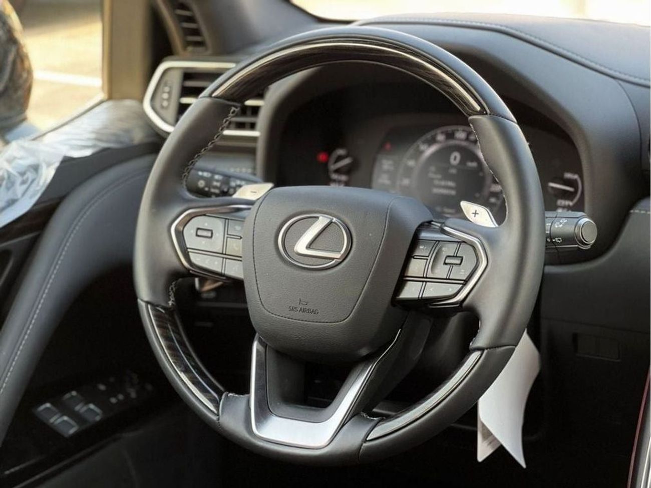 Lexus LX 600 LEXUS LX600 (VJA310) 3.5L SUV 4WD 5Doors 2024