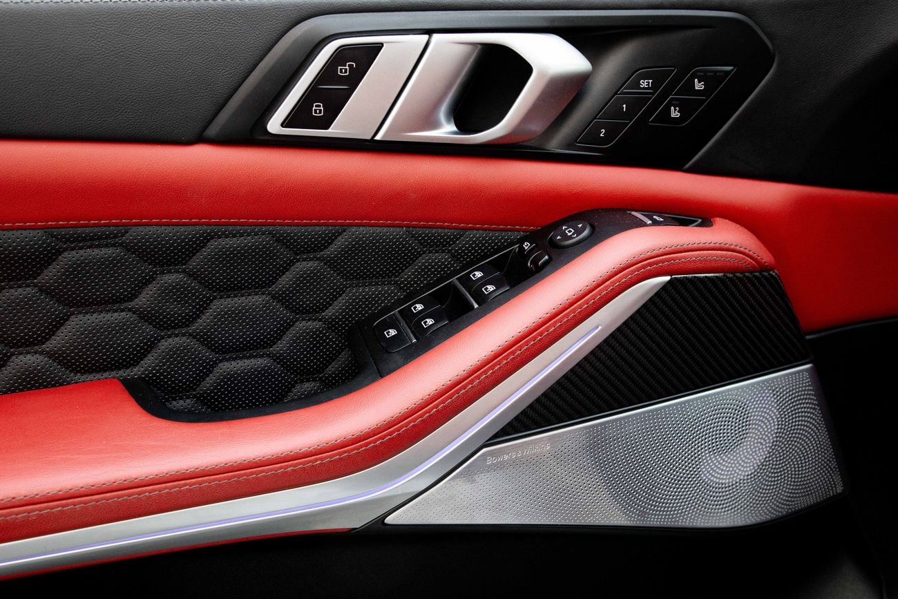 BMW X5 BMW X5M Competition