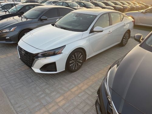 نيسان ألتيما SV 2.5L