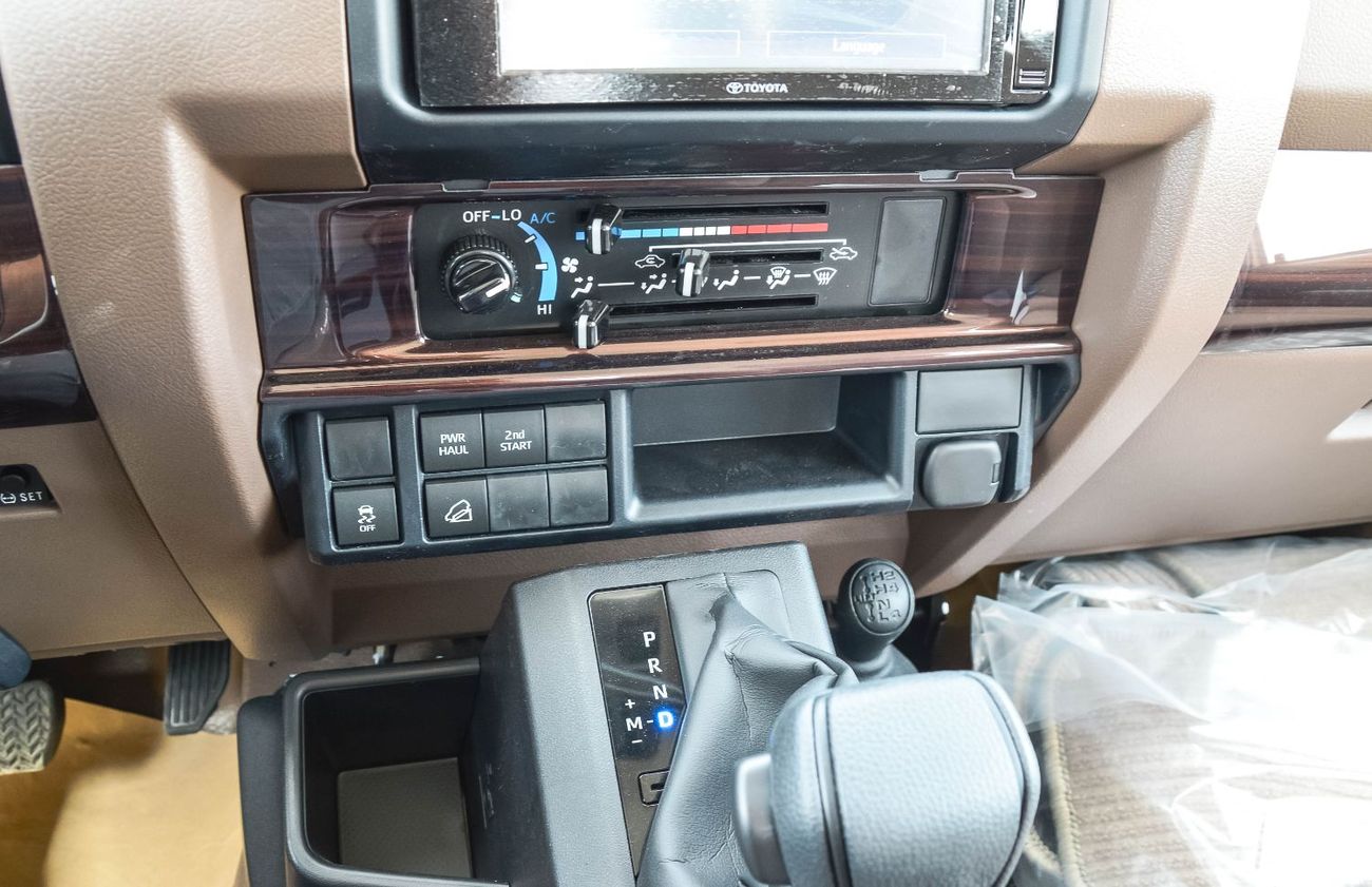 تويوتا لاند كروزر بيك آب TOYOTA LAND CRUISER 79 4.0L 4WD PETROL PICKUP 2026