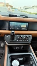 Land Rover Defender 90 SE P300 2.0L