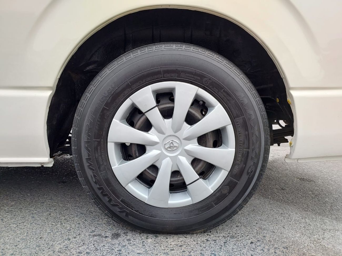 تويوتا هاياس TOYOTA HIACE COMMUTER VAN RHD 2012 MODEL 3.0 L DIESEL AUTOMATIC(PM14430)