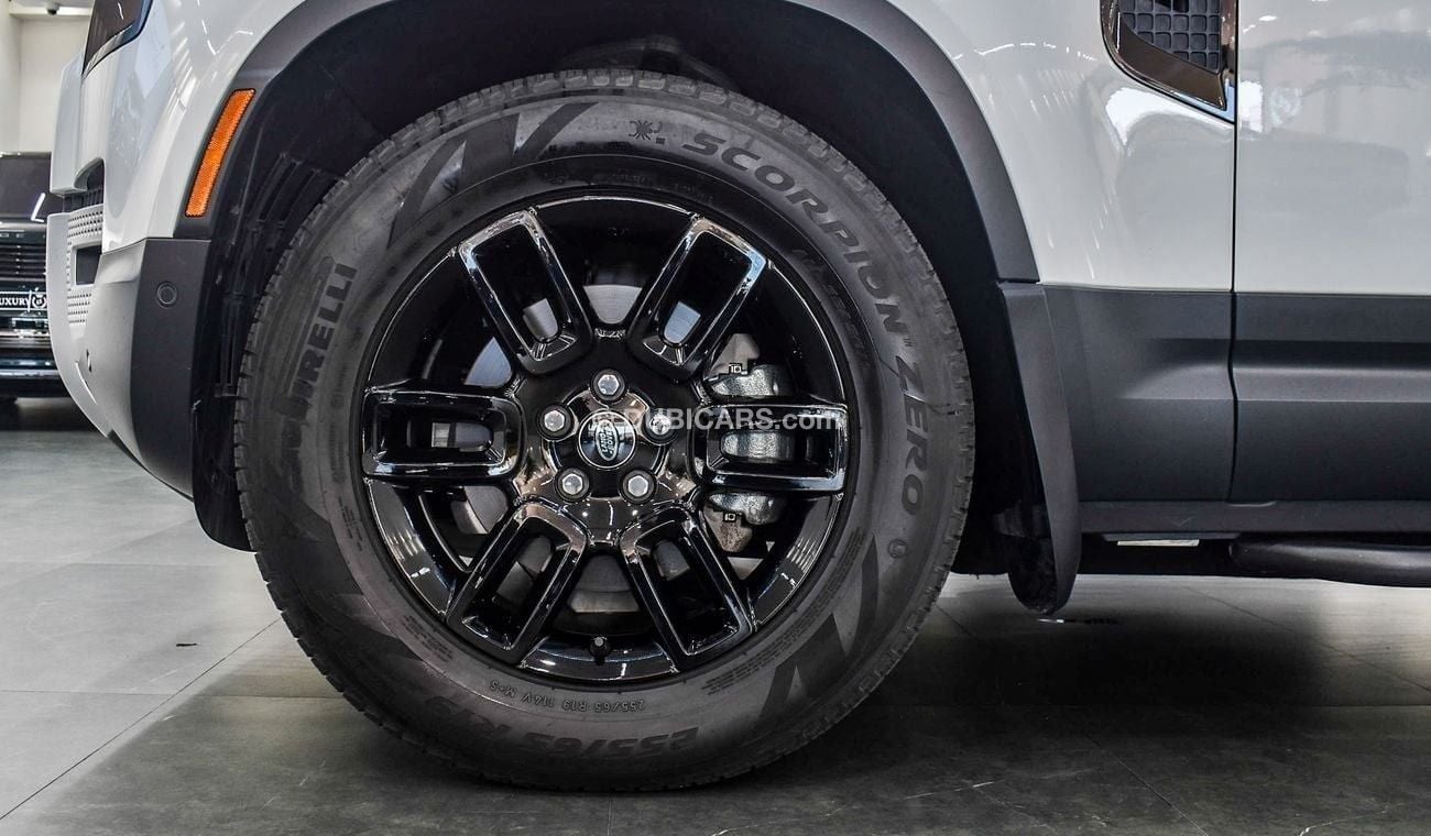 Land Rover Defender LANDROVER DEFENDER 2024, IN EXCELLENT CONDITION