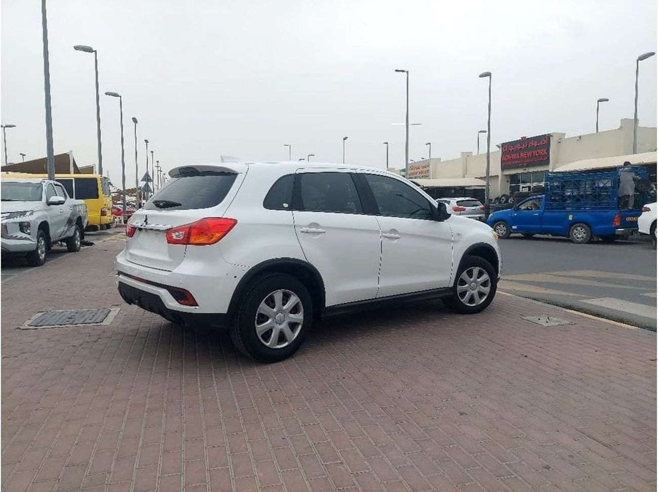 ميتسوبيشي ASX 2.0L PETROL AUTOMATIC TRANSMISSION