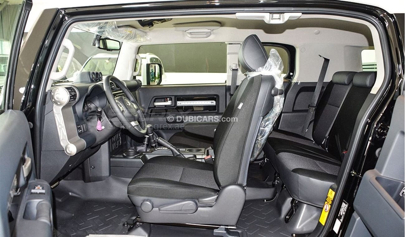 Toyota FJ Cruiser CAR WITH JBL SOUND SYSTEM