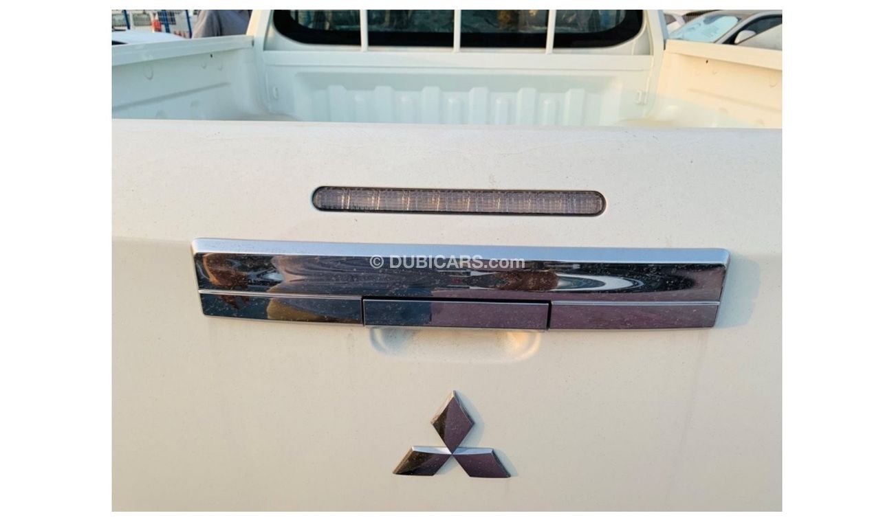 ميتسوبيشي L200 L200 GLX 2023