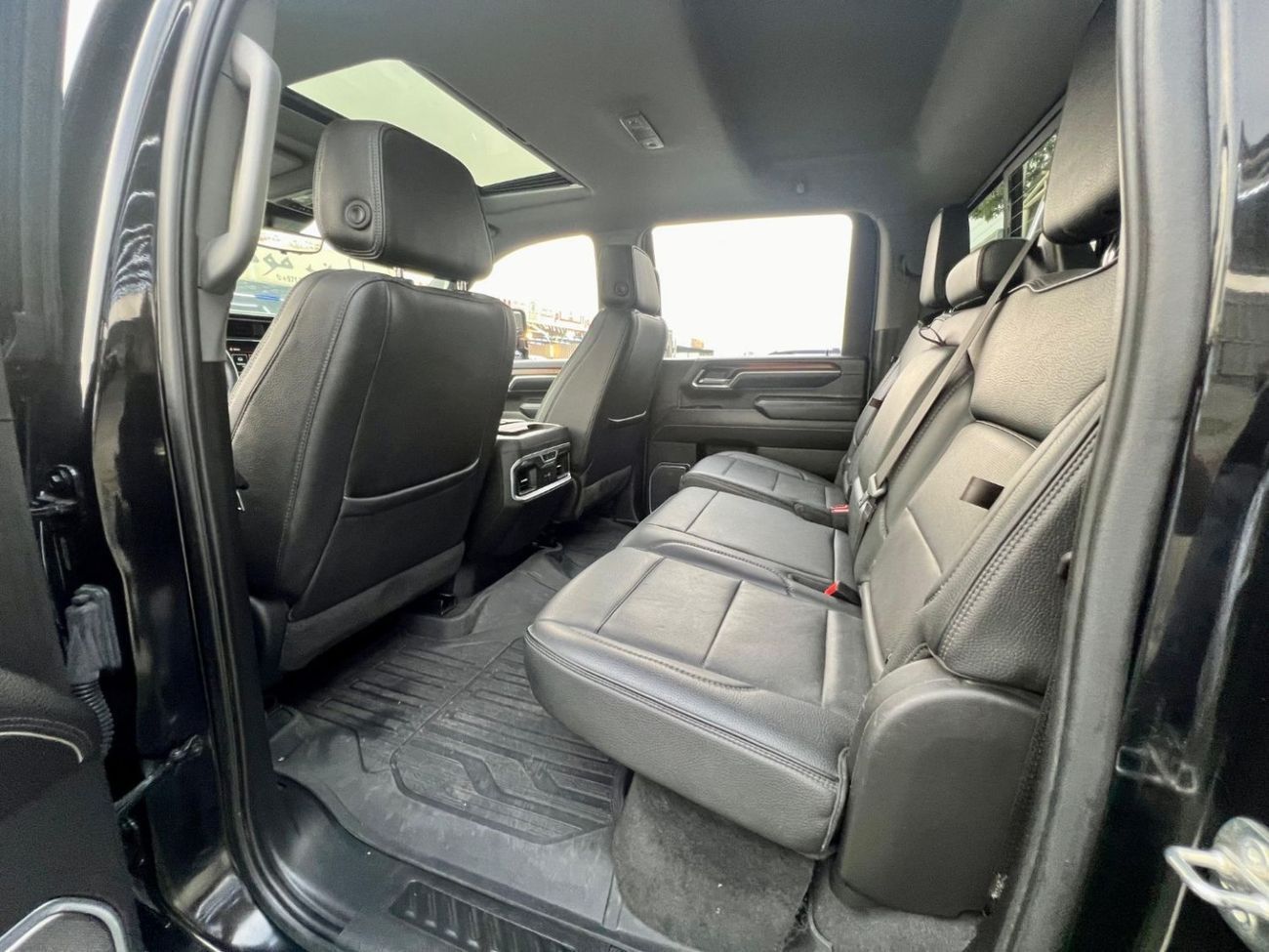 GMC Sierra GMC Sierra Denali HD v8 6.6 full option warranty one year