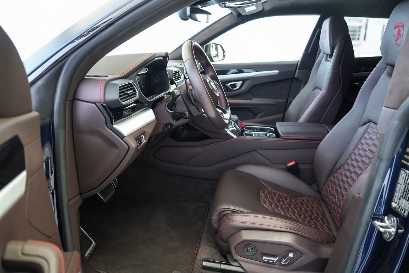 Lamborghini Urus STD 4.0T V8