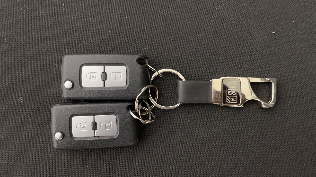 ميتسوبيشي باجيرو GLS HIGHLINE 3.8 | بدون دفعة مقدمة | اختبار القيادة في المنزل