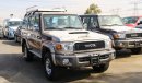 Toyota Land Cruiser 70 LX V8