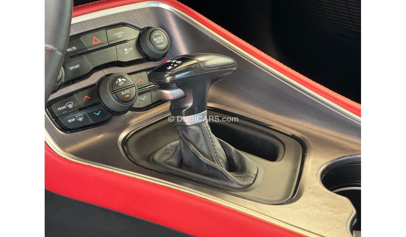 Dodge Challenger Dodge Challenger SXT / 2018 / USA / V6