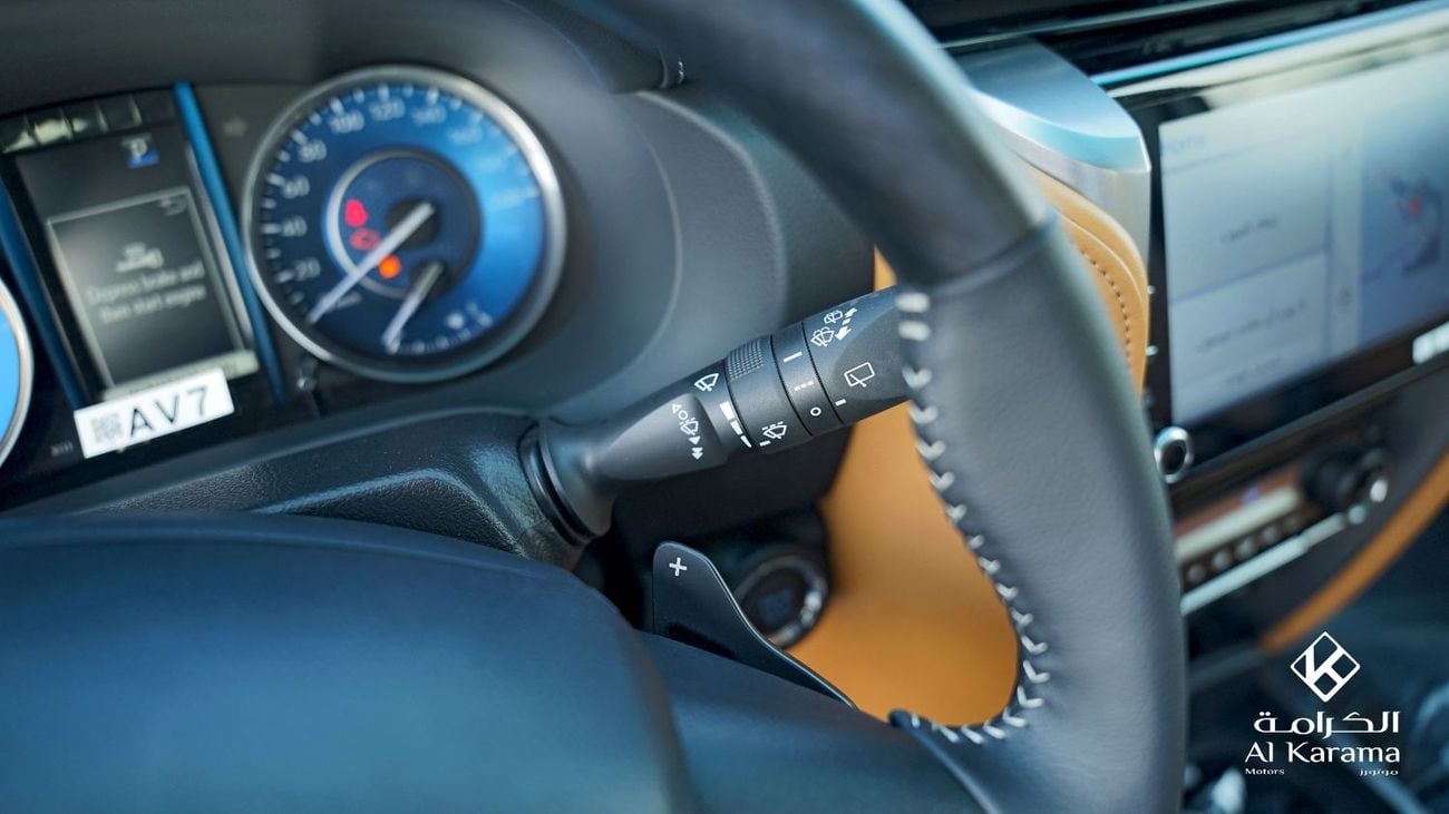 تويوتا فورتونر 4.0L SR5 V6 | Full option | Power & Ventilated Leather Seats | 360 Camera | Paddle Shifters