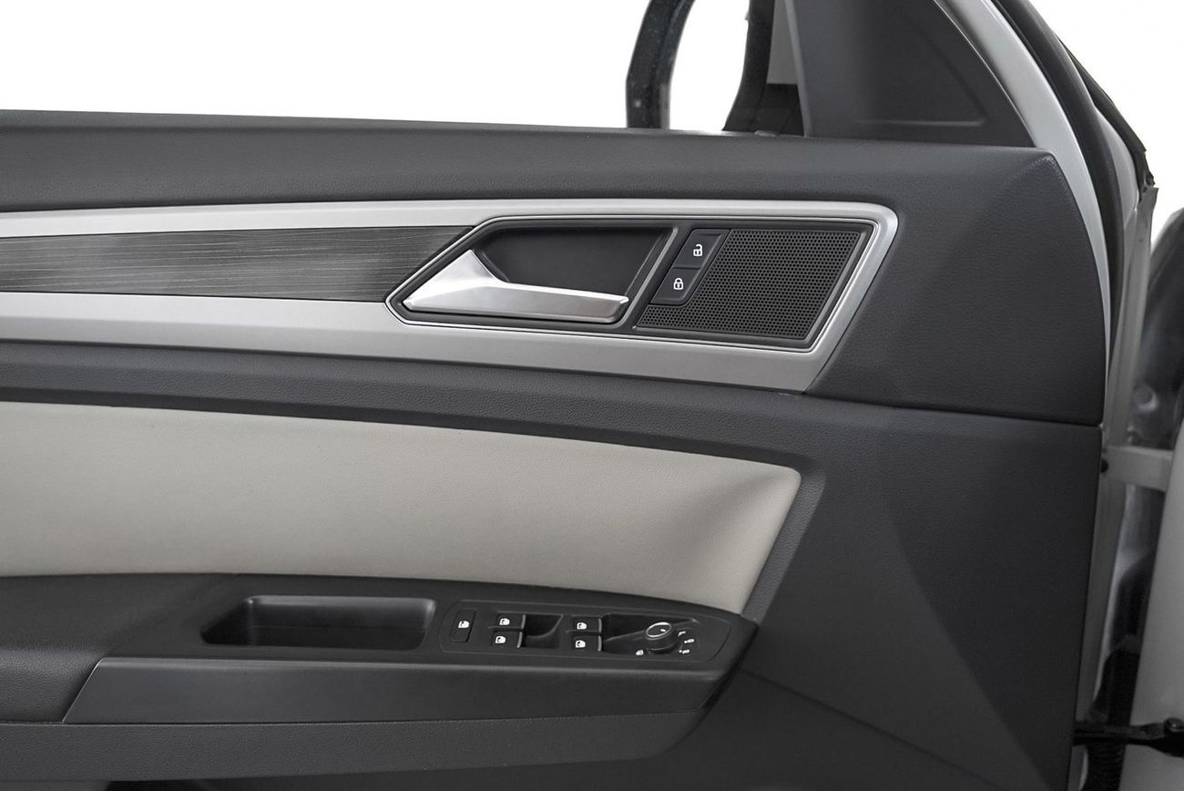 Volkswagen Teramont SE 3.6L