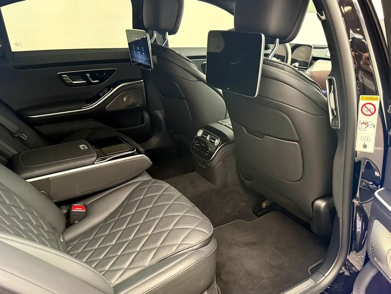 Mercedes-Benz S 450 2024 Mercedes-Benz S450 L 4MATIC (Maybach Body Kit)
