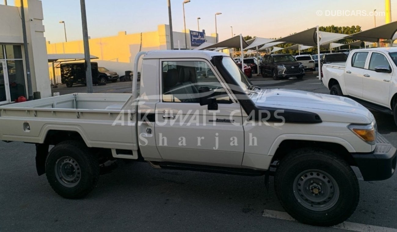 تويوتا لاند كروزر بيك آب Toyota Land cruiser lc 79 4.2deisel manual