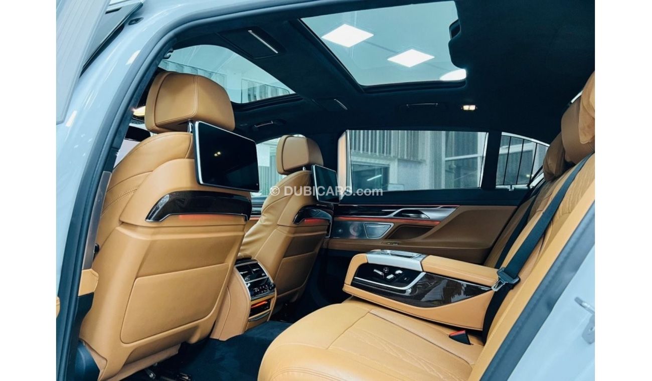 BMW 750Li Luxury Plus GCC .. FSH .. Perfect Condition .. V8 .. Top Range