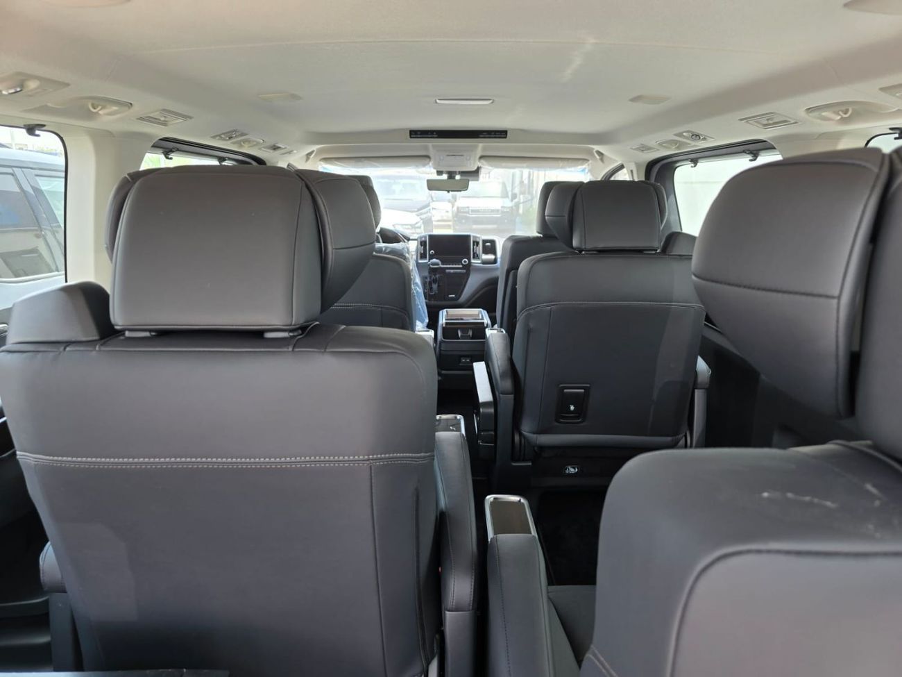 Toyota Granvia 3.5L V6 PETROL PREMIUM  6 SEATER FULL OPTION