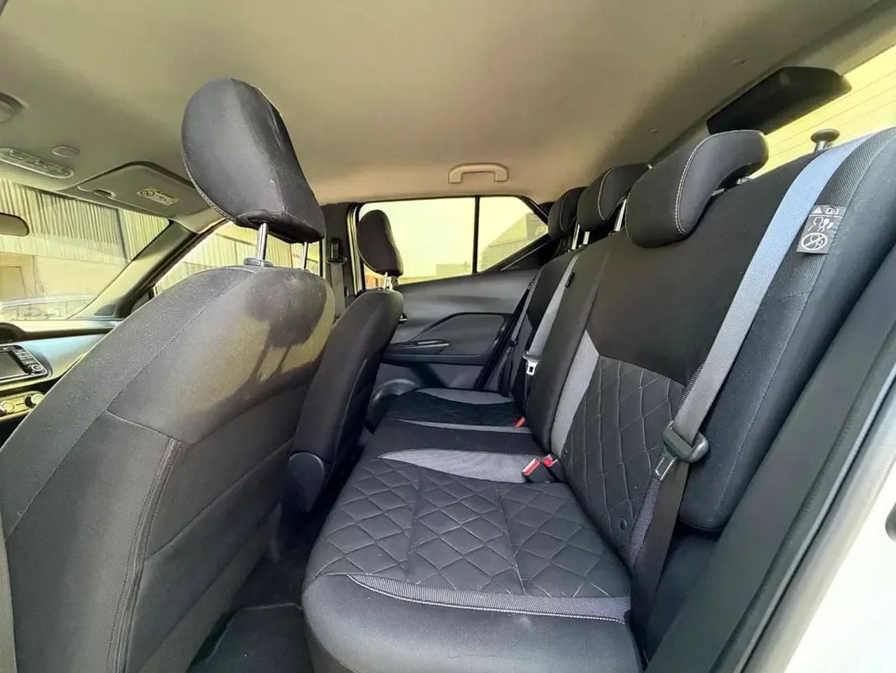 Nissan Kicks S 1.6L NISSAN KICKS | 1.6L I4 – ECONOMICAL & PRACTICAL | 2018 | GCC SPECS | AED 930 PER MONTH