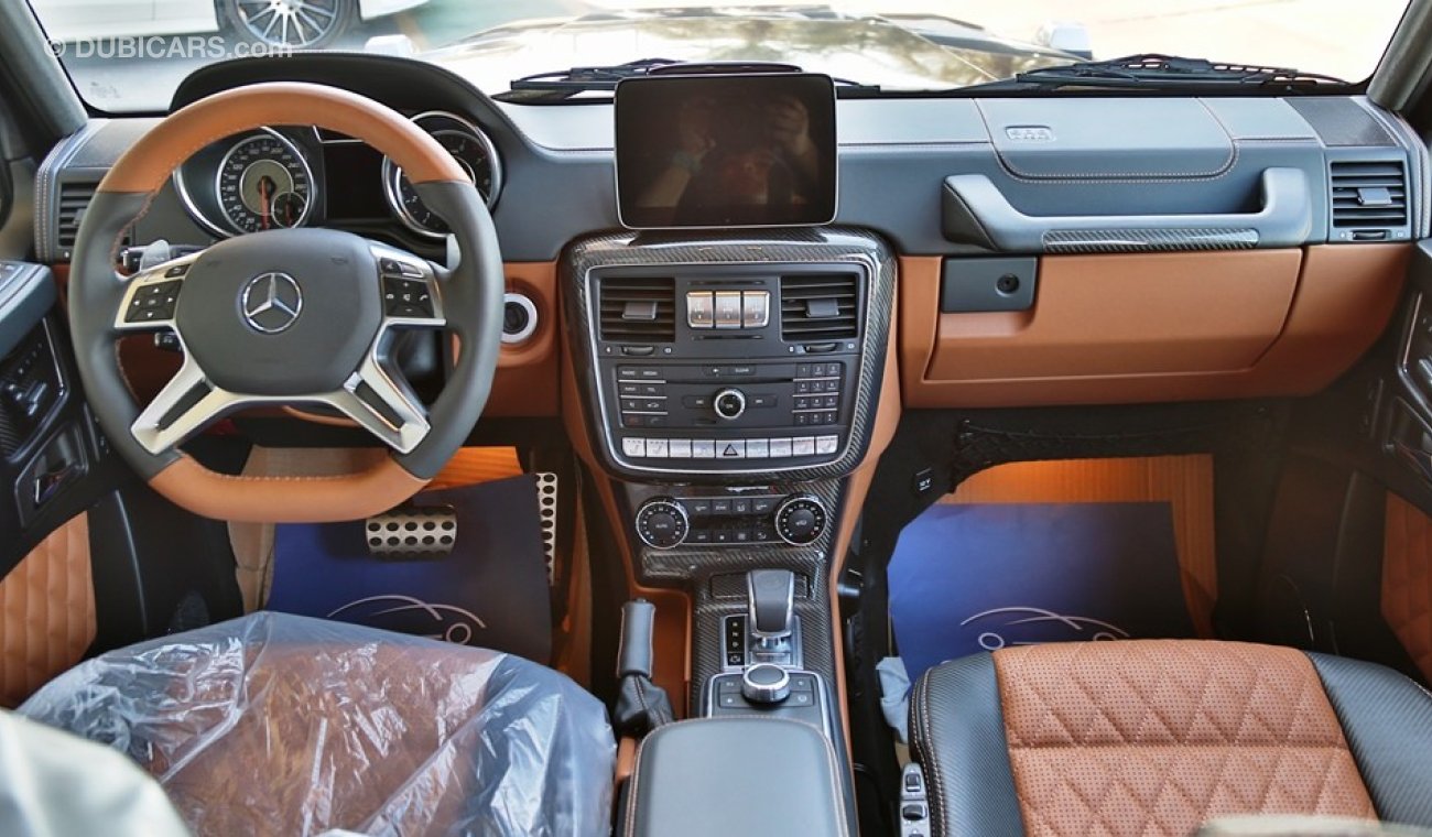 Mercedes-Benz G 63 AMG 2018MY | Inside Brown