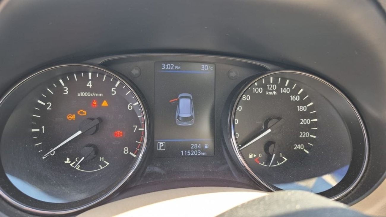 نيسان إكس تريل S 2.5L FWD (5 Seater)