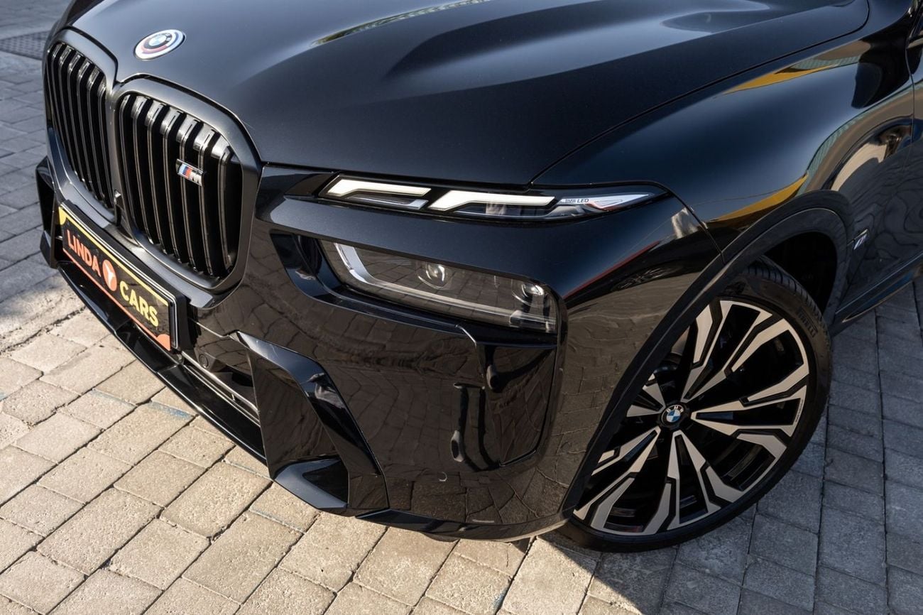 بي أم دبليو X7 M60i XDRIVE BMW X7 M60 2023 GCC | Agency Warranty | Service Contract