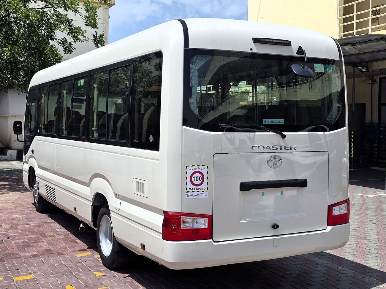 Toyota Coaster Toyota Coaster 2.7l M/T RWD 23 seats Automatic Door white color Gcc Specs 2026 Model 026