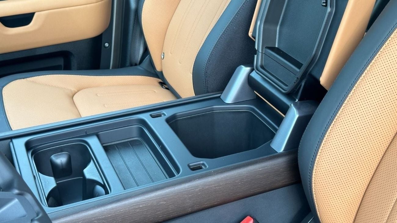 Land Rover Defender 3.0L 110 P400 EDITION X