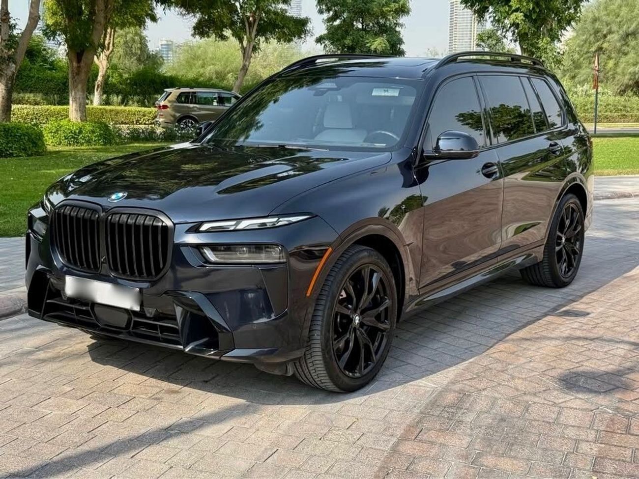 BMW X7 xDrive40i Luxury M Sport Package 3.0L