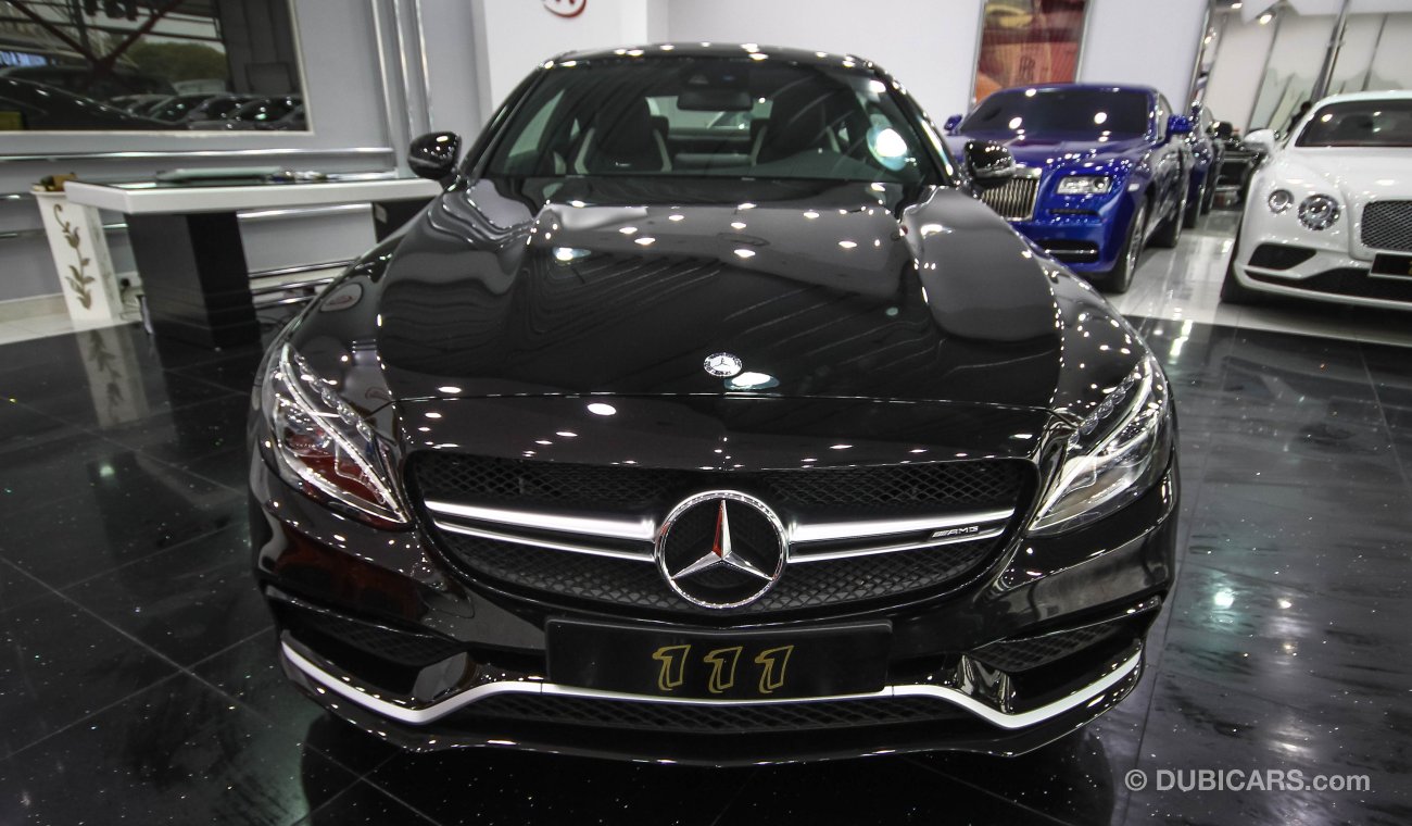 مرسيدس بنز C 63 كوبيه