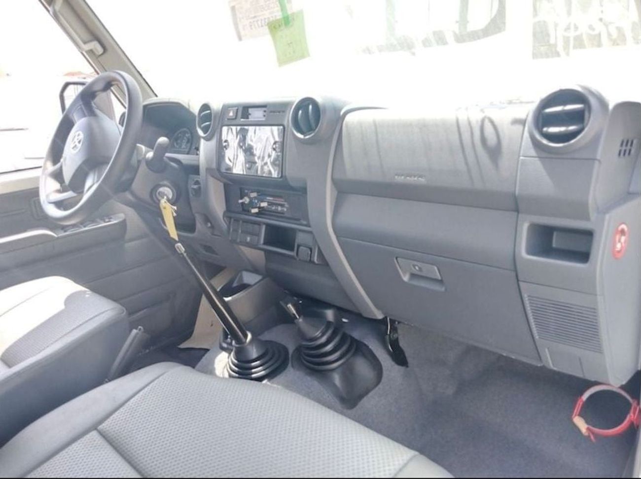 تويوتا لاند كروزر 70 TOYOTA LAND CRUISER LC76 4.2D MT MY2025 (LHD)