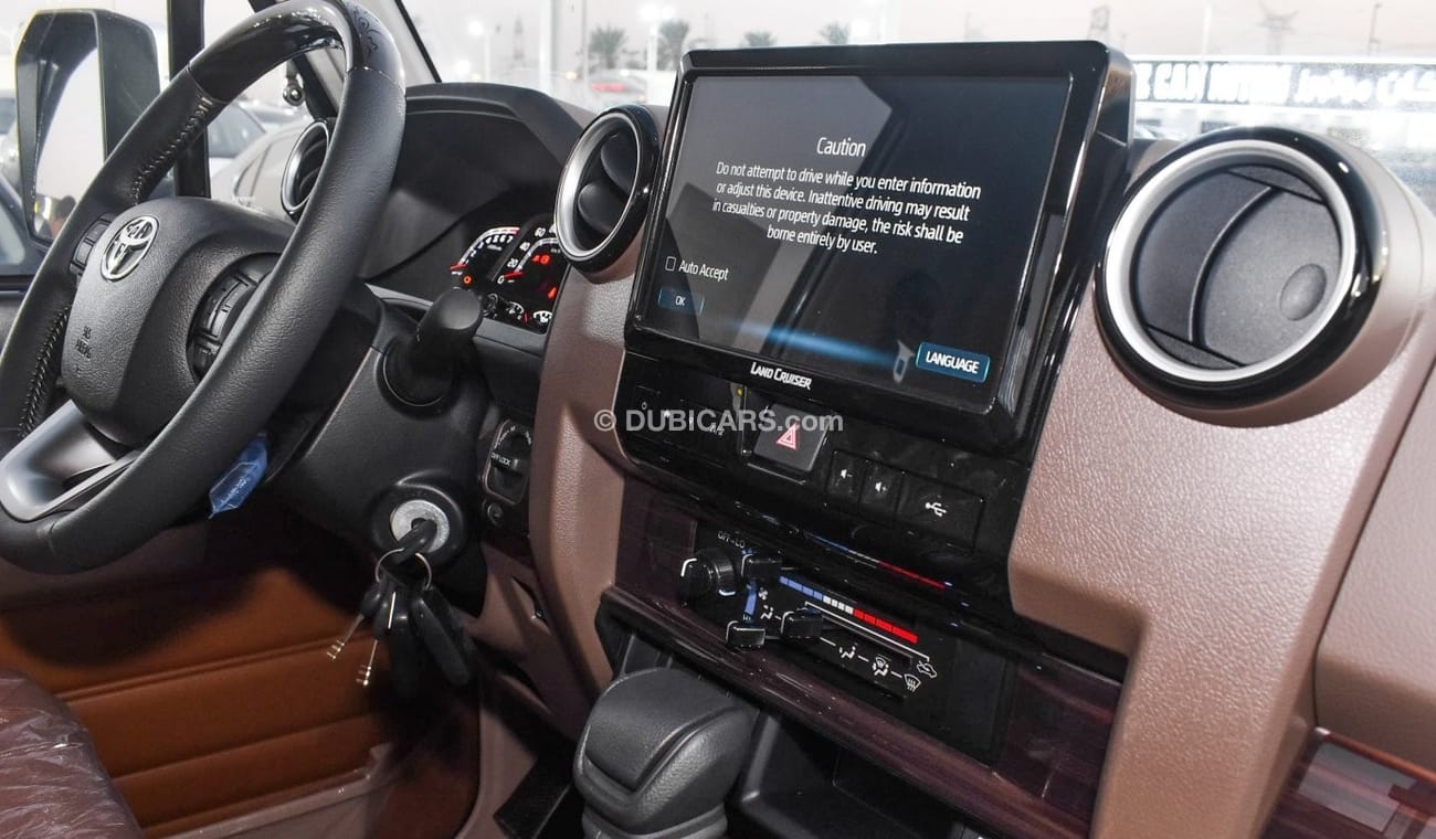 Toyota Land Cruiser Pick Up Lx V6