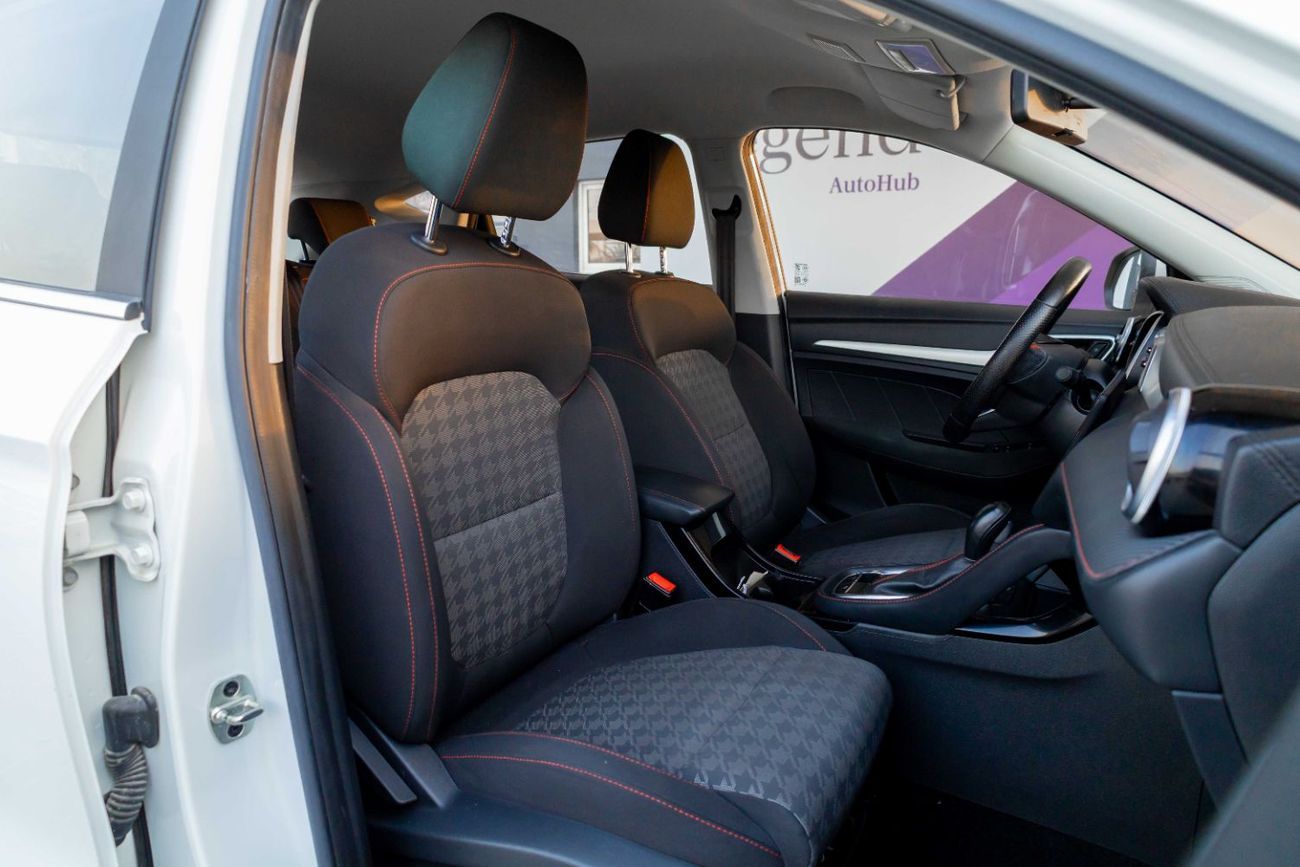 أم جي ZS Std 1.5L