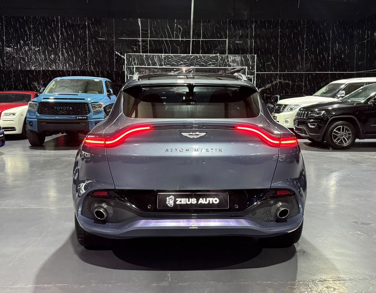 Aston Martin DBX STD GCC | Aston Martin Warranty 2027 | Aston Martin Full service History