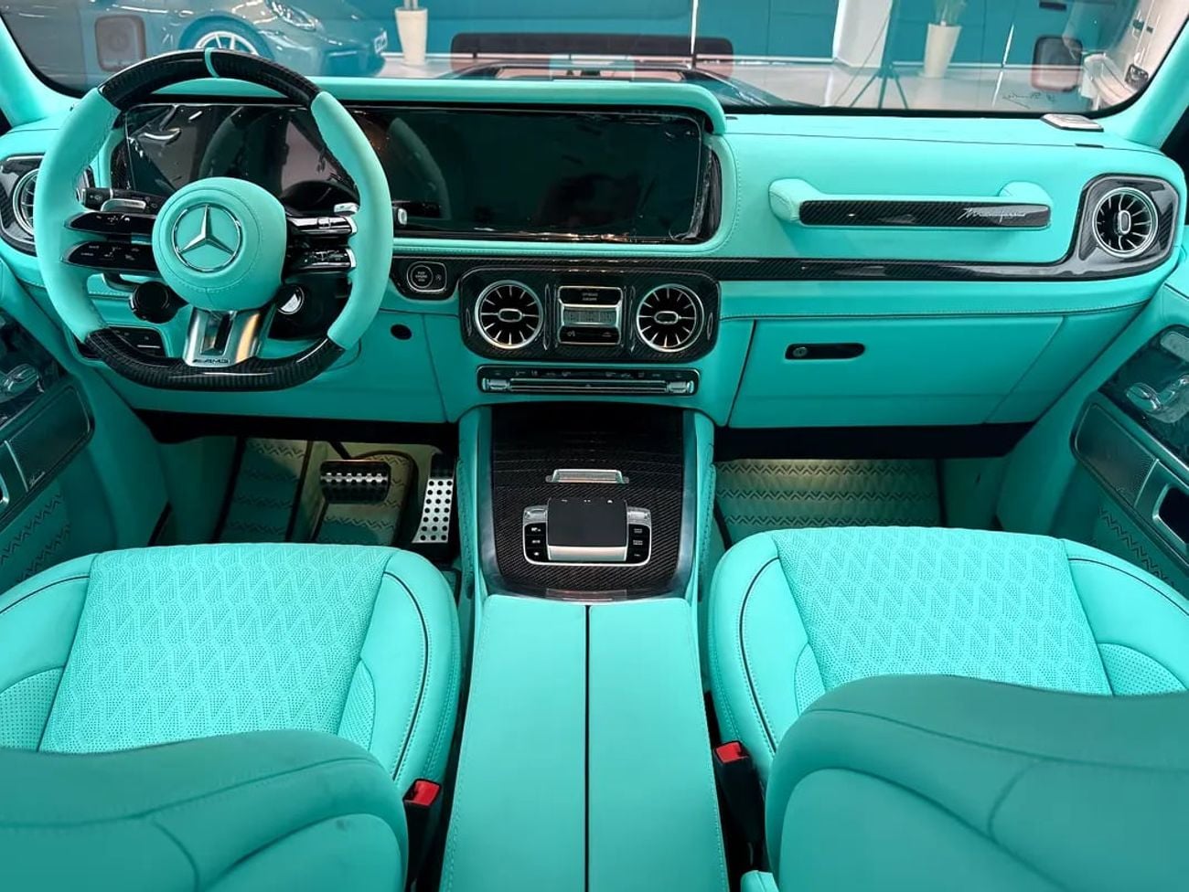 Mercedes-Benz G 63 AMG 2026 Mercedes-Benz G 63 AMG (Brabus Kit) – Tiffany Blue