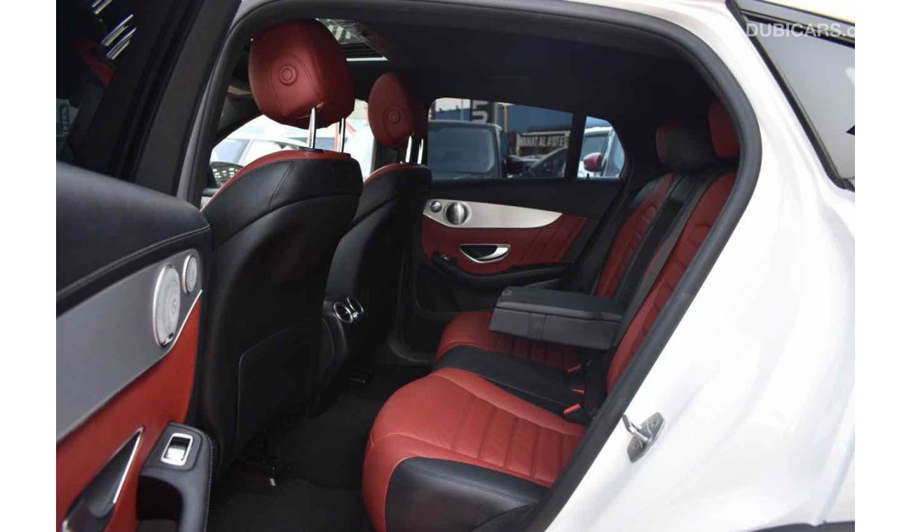 Mercedes-Benz GLC 43 AMG Panoramic warranty still full option AMG 2 colour inside